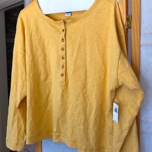 Henley shirt top size Large